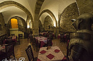 Taverna Gotica inside
