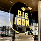 Pig Iron outside