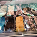Gallone's Ice Cream Parlours food