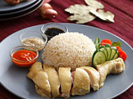 Sam's Kampong Chicken Rice Sēn Gē Cài Yuán Jī Fàn Hj Kitchen Hé Jì Měi Shí Fāng food