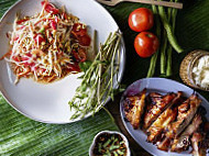 Wang Thai Kitchen food