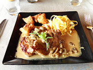 L’Hotel Restaurant Des Vosges food