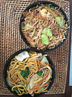 W2 Sushi Noodle food