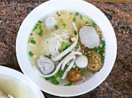 Yu Ban Noodle House (tai Wai Road) food