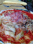 Pizzeria L'alpino food