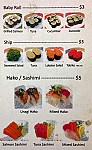Sushi Sagunja food