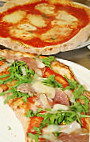 La Gondola Pizzeria food