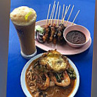 Matary Alma Char Koay Teow Wonderful) food