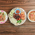 Warung Maksu (imperial Food Court) food