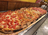Pizzeria Miseria E Nobilta' Di Palmieri Vittorio food