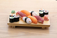 Manzoku Ramen&sushi inside