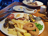 Table Table Parc Britannia food