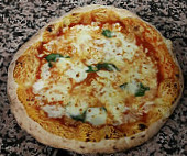 Pizzeria Capraro food