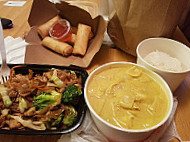 Siam Noodles And Food food