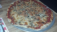 Sal's Family Pizza food