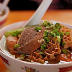 Fu Yee Noodle inside