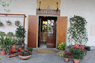 Samsara outside