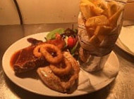The Sir Joseph Paxton Pub And Dining food