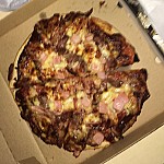 Donini's Pizza food