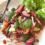 Zen Yai Thai food