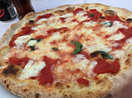 Trattoria Pizzeria Nuova Marconi food