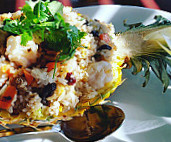 Nong's Thai Cuisine food