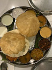 Saravana Bhavan Silom food