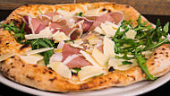 Pizzeria Mordi E Fuggi food