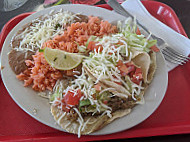 Taco's San Luis food