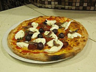 Pizzeria Al Vesuvio food