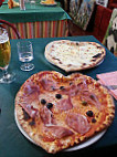 Pizzeria Da Valentina food