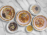 High Street Tai Wah Pork Noodles food