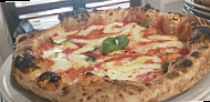 Pizzeria L'italiana food