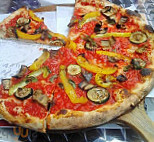 Pizzeria Petroni food