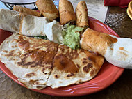 Alberto's Cantina food