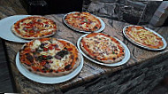 Pizza Mediterranea Di Puce Valerio food