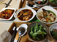 Yi Xin Yuan Sushi Serenity Vegetarian food
