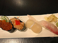 Sen Zushi - Japanese Cuisine & Sushi Bar inside