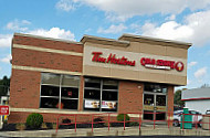 Tim Hortons and Coldstone Creamery outside