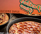 Paxton's Pizza food