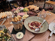 Louvino Highlands Restaurant Wine Bar food