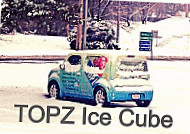 TOPZ Frozen Yogurt & Metro Deli outside