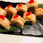 King Sushi food