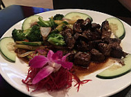 Lin's Asian Cafe food