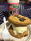 Insomnia Cookies food