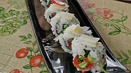 Tomodachi Sushi food
