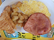Dog House Breakfast &lunch food
