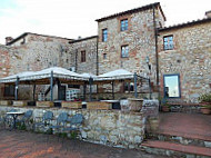 Ristorante La Costa L'orologio Wine Bar outside