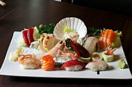 Izumi Sushi food