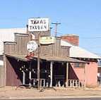 Texas Tavern outside